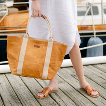Load image into Gallery viewer, Guilia Carry All Tote Bag- Platino