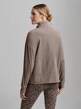 Load image into Gallery viewer, Shop the latest styles from Varley on Studio 128
