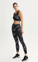 Load image into Gallery viewer, Shop the latest in women's leggings from Studio 128.