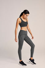Load image into Gallery viewer, Varley Meadow Legging with a mid rise in 7/8.