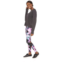 Load image into Gallery viewer, Terez leggings available online from Studio 128.  
