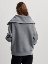 Load image into Gallery viewer, Trendy athleisure from Varley at Studio 128.