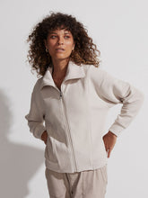 Load image into Gallery viewer, Beautiful zip up from Varley available at Studio 128.
