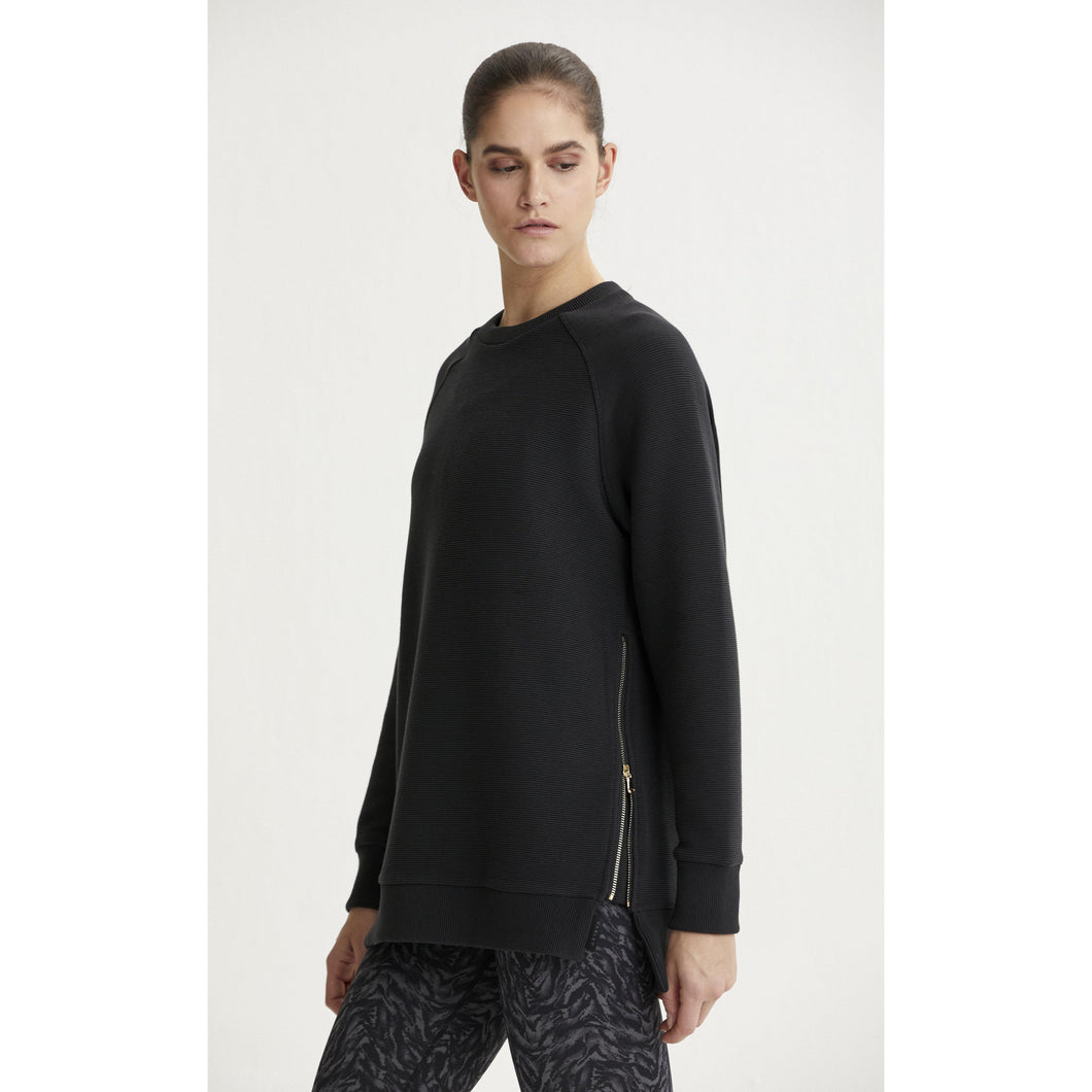 Varley Black Manning Zipper Sweatshirt Available at Studio 128.  Studio 128 is your online boutique destination for high end women's activewear.  